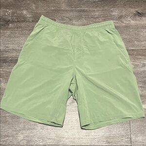 Lululemon Light Green workout Shorts size LRG